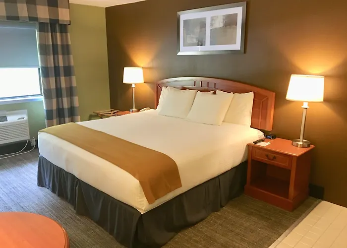 Guesthouse Inn & Suites Poulsbo